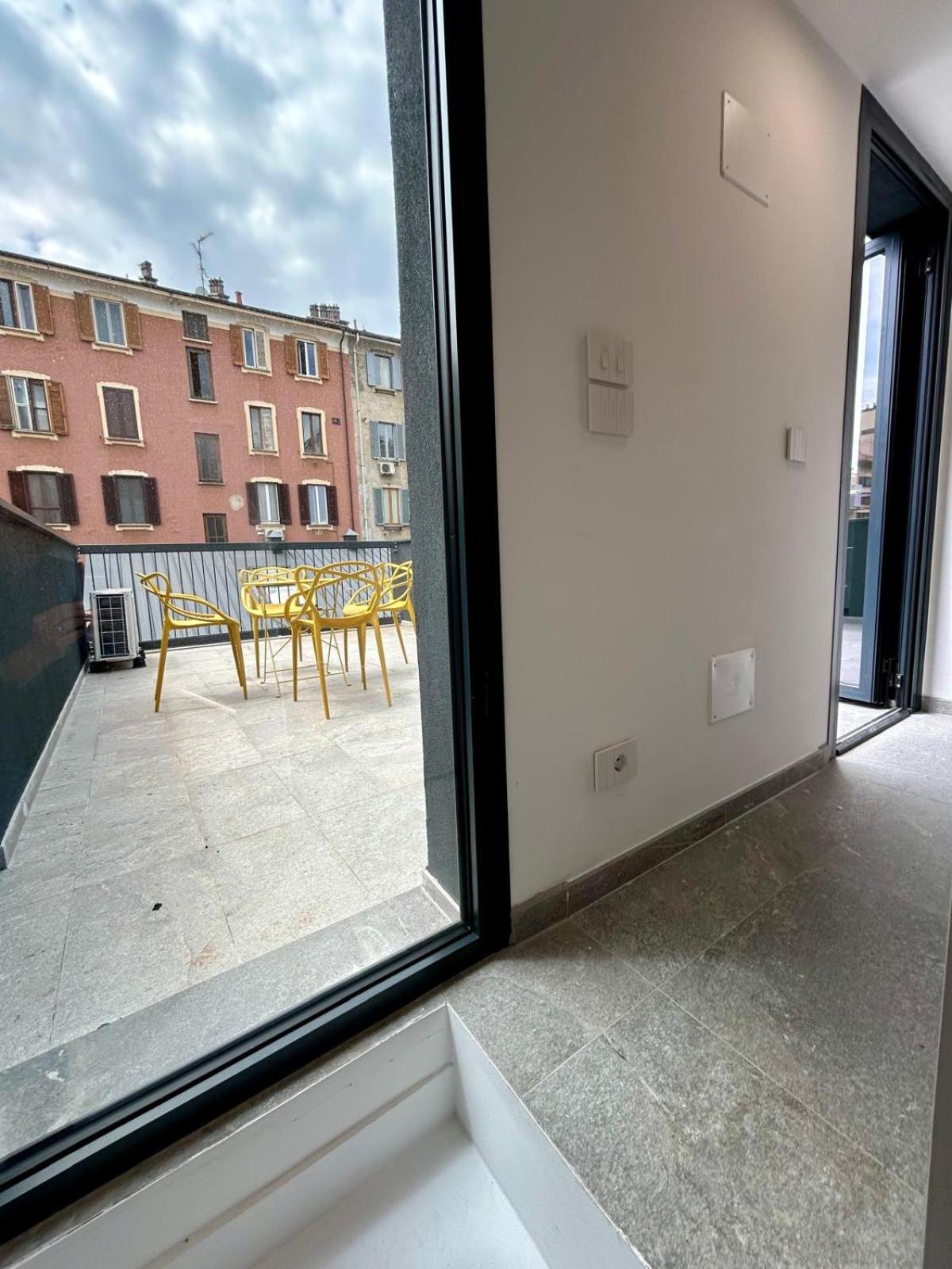 Kibilu Luxury Apt With Terrace, Isola District And Near Garibaldi Station มิลาน ภายนอก รูปภาพ